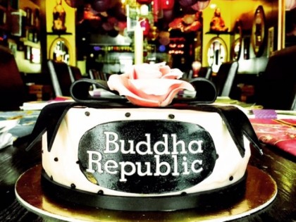 照片: Buddha Republic